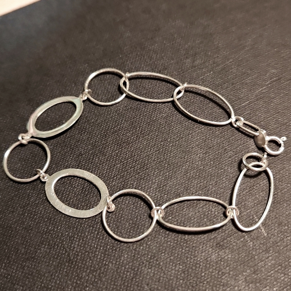 Geometric shaped sterling silver bracelet